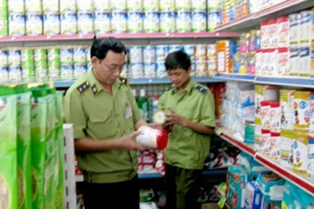 Phát hiện trộn thuốc tránh thai trong sữa bột cho trẻ em 