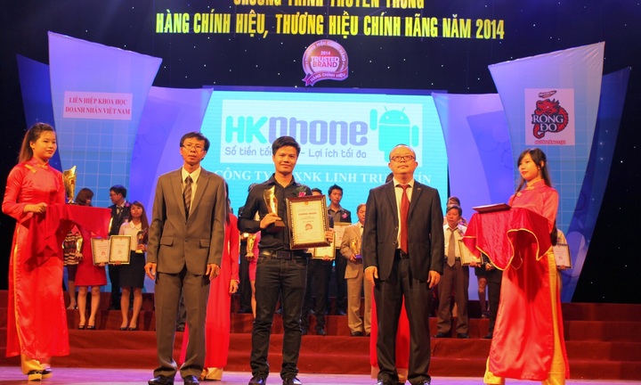  HKPhone nhận giải thưởng“Hàng chính hiệu,thương hiệu chính hãng