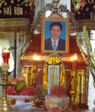 Mất mạng vì không trả nợ còn thách chủ nợ chặt đầu