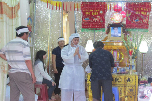 Vụ bị đánh chết sau khi CSGT đo nồng cồn: Lời kể của tài xế taxi