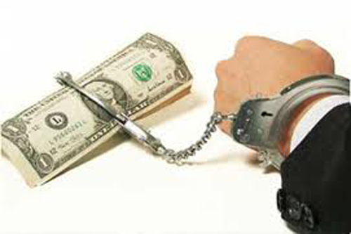 Truy nã nguyên cán bộ ngân hàng Eximbank