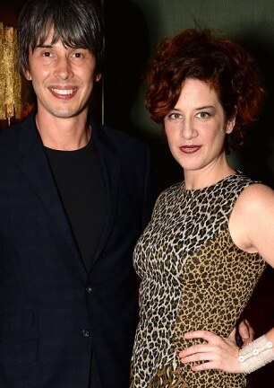 Trộm “chạy mất dép” vì nữ chủ nhà giỏi quyền Anh