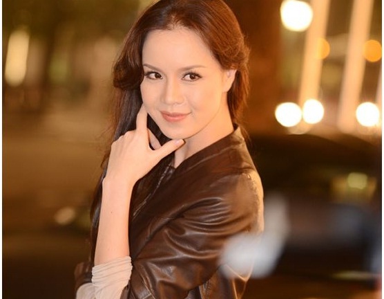 Á hậu Ngọc Oanh: bí quyết giữ  gìn nhan sắc “trời cho”