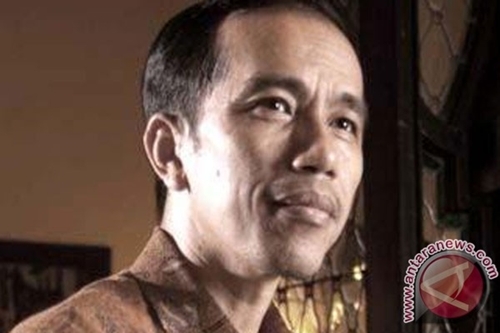 Bầu cử tổng thống Indonesia: Thống đốc Widodo thắng sát nút?