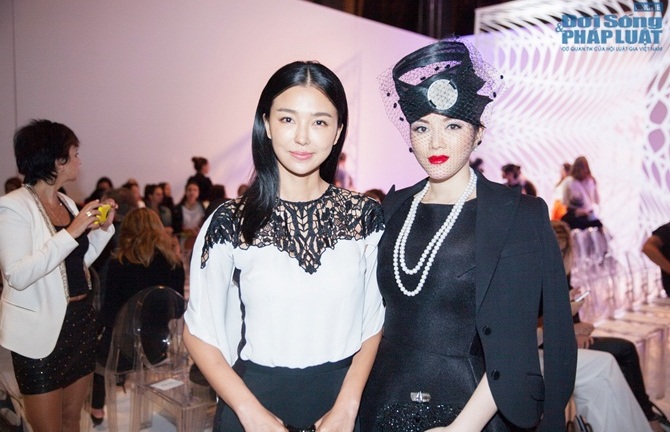 Lý Nhã Kỳ với style quyền quý bên cạnh Hoa đán Diêu Tinh Đồng