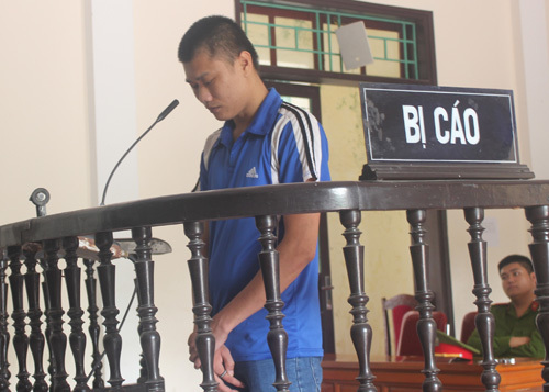 24 năm tù cho gã chồng giết vợ giấu xác vào hang núi