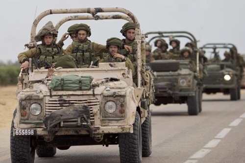 Thủ tướng Israel ra lệnh cho bộ binh tấn công dải Gaza
