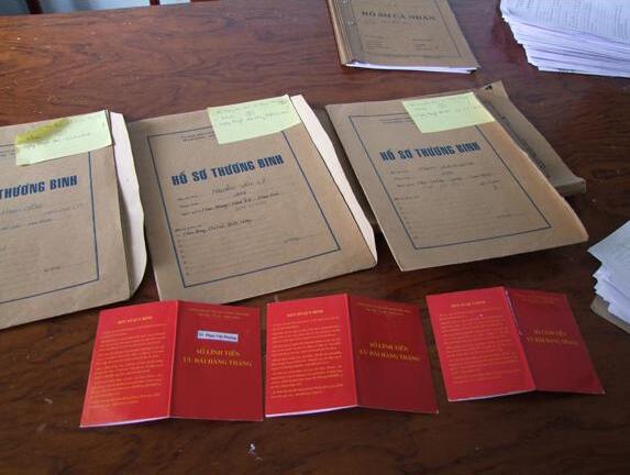 Chiếm đoạt tiền trợ cấp của nhà nước từ hồ sơ bệnh binh giả