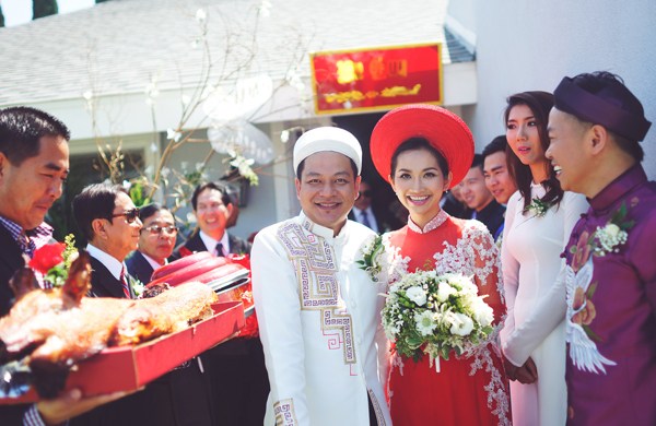 Kim Hiền nở nụ cười hạnh phúc trong ngày cưới