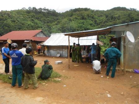 Con đánh chết bố sau tiệc mừng nhà mới