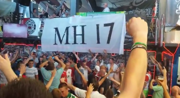 CĐV Feyenoord nghẹn ngào hát tưởng niệm nan nhân vụ MH17