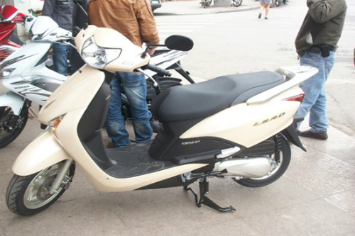 Cảnh báo cho những ai đi xe Lead