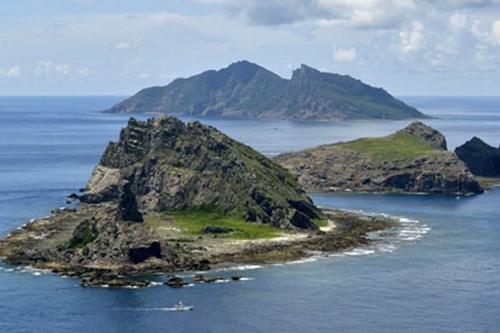 Nhật Bản đặt tên đảo, Trung Quốc phản đối 