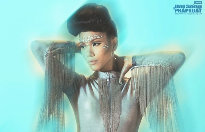 Phương Vy tung MV mới sau chiến thắng Tuyệt đỉnh tranh tài
