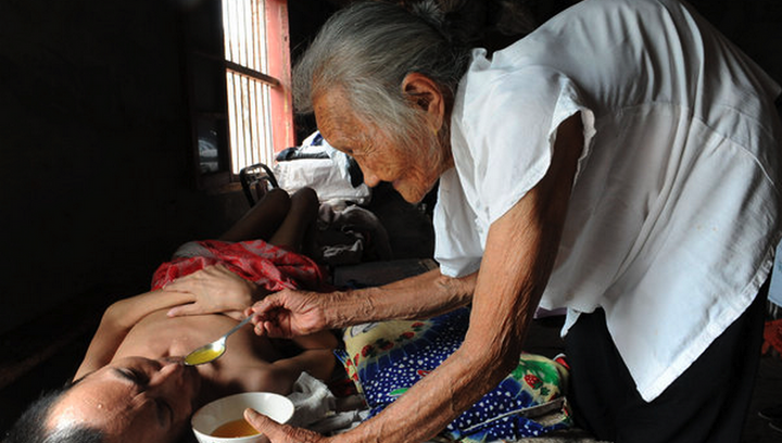 Báo động nạn tự tử ở người già tại Trung Quốc