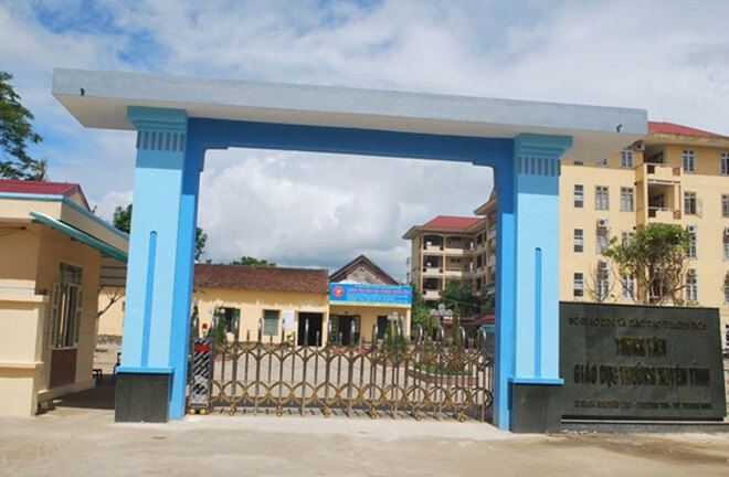 Cán bộ nộp tiền tỷ 