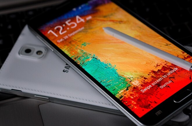 5 mẫu smartphone xách tay giá tốt đang gây sốt tại VN