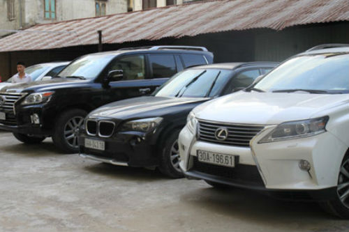 Ngắm dàn xe sang của trùm xã hội đen Minh Sâm bị 