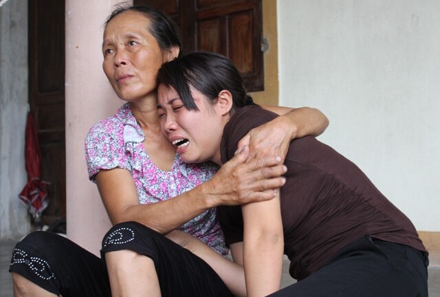 Bệnh viện tắc trách, bé trai 2 tuổi chết sau khi tiêm kháng sinh?