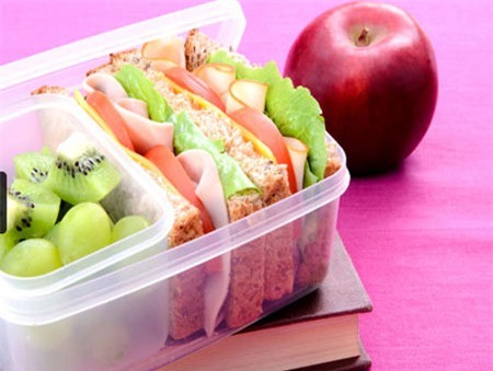 Top 7 cách nấu ăn mà bà nội trợ đang... đầu độc cả gia đình