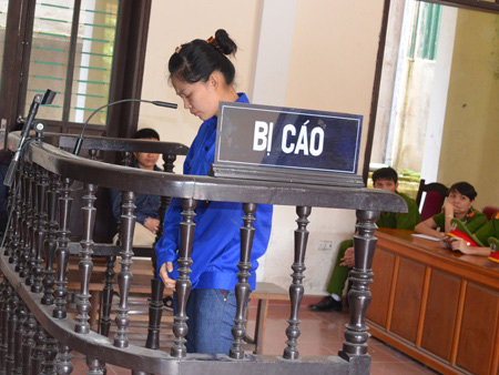 Quỷ kế tinh vi của mỹ nhân siêu lừa khoác áo công an