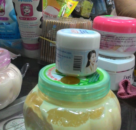 Mất mạng vì mỹ phẩm dỏm