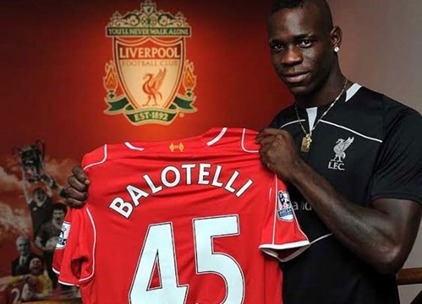 Vì sao Balotelli khoái mặc áo số 45?