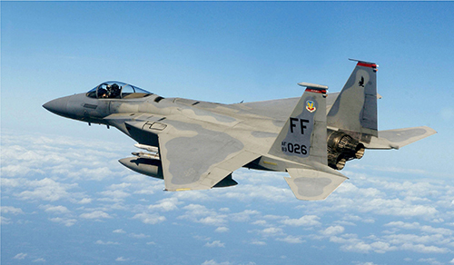 Máy bay tiêm kích F-15 của Mỹ rơi, phi công mất tích