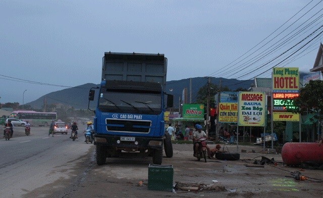 Mại dâm, cặp bồ và những cuộc hôn nhân ngoại đầy may rủi