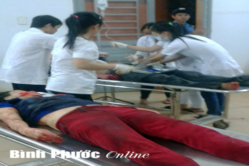 Chồng đâm vợ chết rồi tự sát