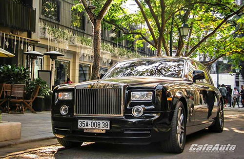 Những chiếc Rolls-Royce “độc” và “khủng” nhất Việt Nam 