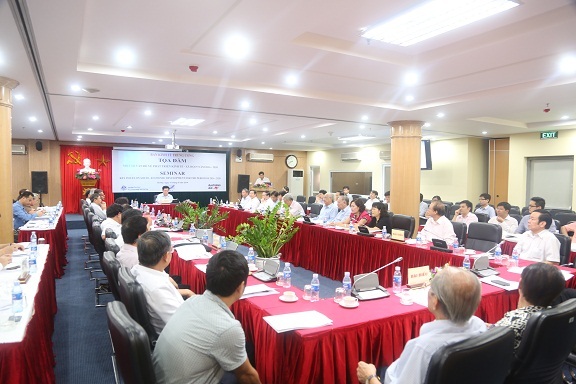 Thảo luận về kịch bản tăng trưởng kinh tế - xã hội 5 năm