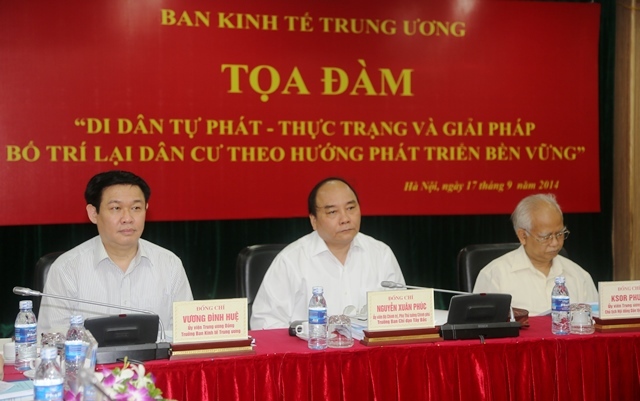 Ban Kinh tế TƯ tham vấn ý kiến chuyên gia về “Di cư tự phát