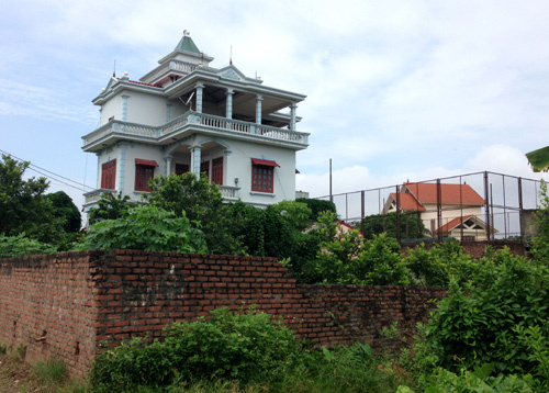 Những biệt khu đặc sản phù sa ở bãi sông Hồng