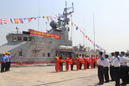 Quân chủng Hải quân tiếp nhận tàu pháo số 4