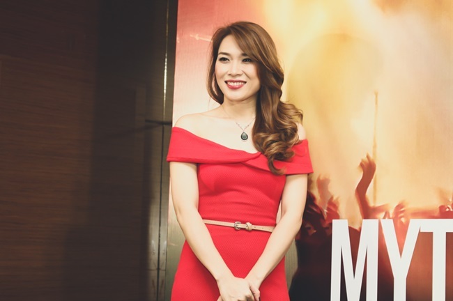 Mỹ Tâm làm liveshow hoành tráng tại 2 sân vận động lớn nhất