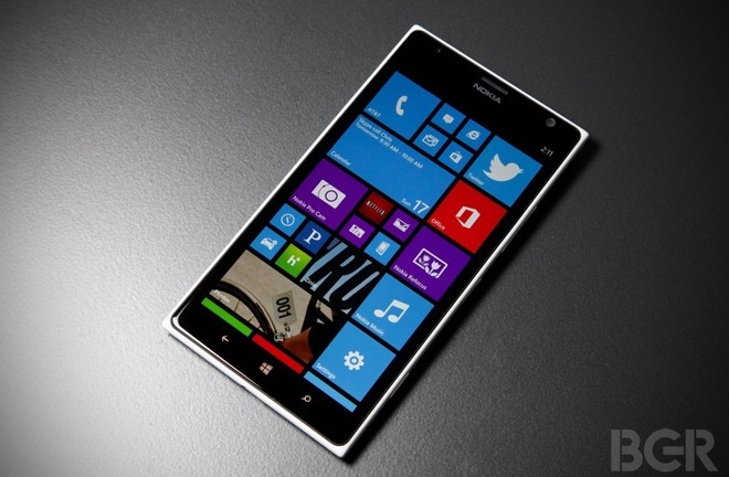 5 smartphone cỡ lớn có pin lâu, giá tốt