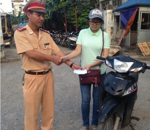 Cô gái bất ngờ nhận xe sau một năm bị mất trộm