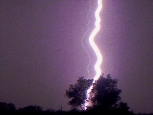 Ninh Thuận: Sét đánh chết ba công nhân thủy điện