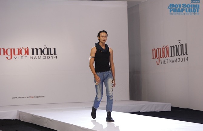 Duy Anh – Chàng trai đa tài của Vietnam’s Next Top Model 2014