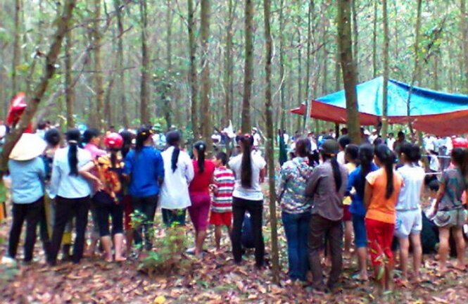 Điều tra cái chết bất thường của nam sinh lớp 9 trong vườn tràm