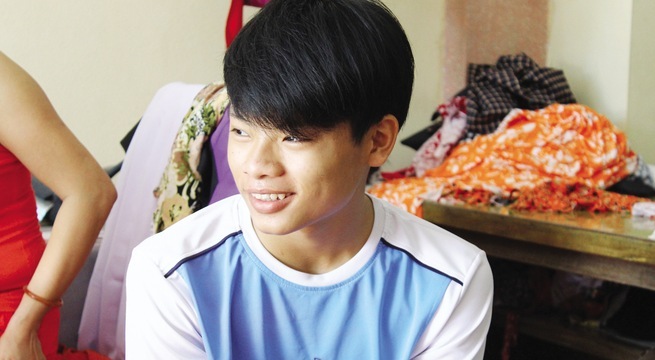 Sửng sốt cậu bé 15 năm không ăn cơm ở Hải Dương