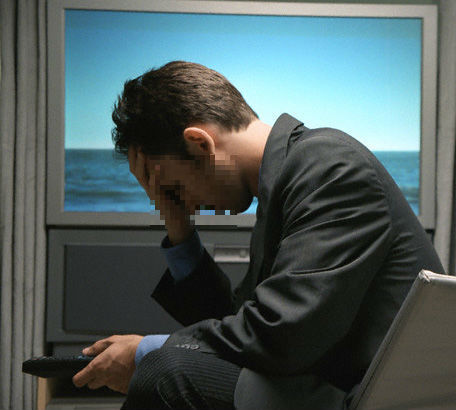 Vợ nhẫn tâm bỏ thai 2 tháng để theo người tình