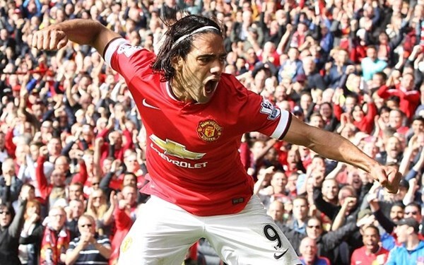 Sir Alex tiết lộ lý do M.U không mua đứt Falcao