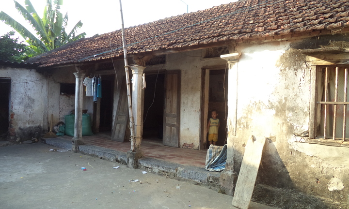 Ước mơ trở thành bác sĩ của cậu bé không cha, mồ côi mẹ