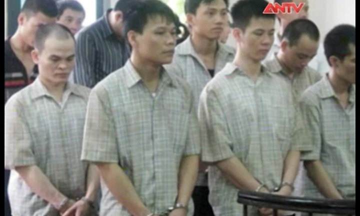 Vụ đấu súng ở Hòa Lạc: Can phạm cuối cùng ra đầu thú