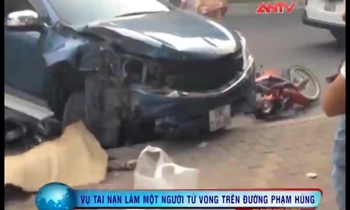  "Xe điên " đâm chết cô gái, hất 2 xe máy bắn lên vỉa hè