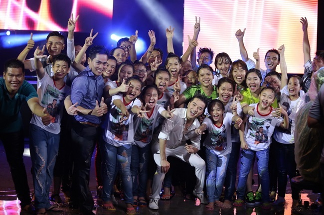 Đàm Vĩnh Hưng quay MV 