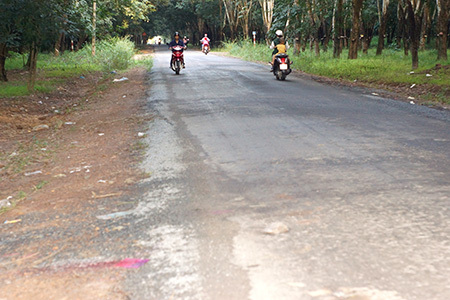 Truy bắt kẻ đâm chết  “tình địch” rồi bỏ trốn