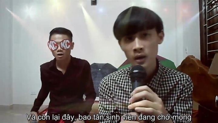 Clip: Hài hước với bài hát chế 'Cơn mưa ngang qua' của Khánh Dandy, Suki